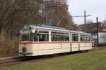 Gelenktriebwagen des Typs G4.(Wagen1)stand am 26.11.2016 in der Haltestelle Rostock Platz der Jugend.