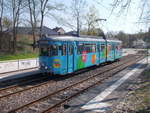 Der Tw48 hielt,am 19.April 2018,noch im Stadtgebiet von Rüdersdorf(b.Berlin),an der Haltestelle Torellplatz.