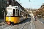 Erzwungener Stopp der Stuttgarter Straßenbahnlinie 6 nach Echterdingen am Bopser. Der GT4-Zug hatte noch einige Zeit zu warten (1983).  