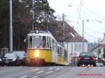 Eine 15er kommt an der Payerstrasse Richtung Ruhbank vom Bubenbad hoch. Besonders toll finde ich die blendenden Scheinwerfer... (04.12.2007)