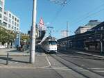 Ein GT8N der Mannheimer am 4.9.2021 am der Haltestelle Hauptbahnhof