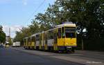 04.09.2017, Berlin, Tatra KT4DM #6132 an der Haltestelle S+U Lichtenberg/Gudrunstr.