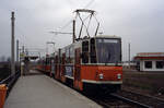 Berlin BVG SL 63 (KT4D 219 083-4) Hohenschönhausen, Zingsterstraße im November 1992.