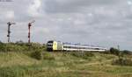 NOB81751 (Westerland(Sylt)-Niebll) mit Schublok 223 001-9 in Keitum 7.8.12