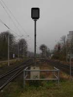 Ein ZS6 Gleiswechselsignal am 13.12.08 in Reinfeld (Holst).