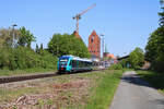 DB 648 102 verlässt Neustadt in Holstein als RB85 nach Lübeck Hbf.