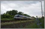 Ein VT 735 der Niederbarnimer Eisenbahn AG ( NEB ) verlt den Bahnhof Mncheberg ( Mark ) in Richtung Kostrzyn ( PL )
Leider war das Licht nicht besonders gut. Es nieselte ein wenig.
20.06.2009