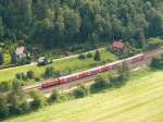 S1 von Dresden nach Schna / Bad Schandau zwischen Wehlen und Rathen (Schsische Schweiz); 12.06.2009  