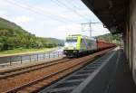 285 119-4 von Captrain kommt durch  Königstein(Sächsische Schweiz) mit einem langen Kohlenzug aus  Bad-Schandau(D) nach Dresden-Friedrichstadt-(Gbf) und fährt in Richtung Dresden-Hbf.