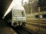 Einfahrt der S1 von Schna kommend in den Bahnhof Bad Schandau. Bild vom 04.04.1998
