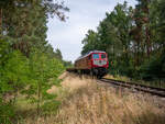 Am 18.07.2022 brachte die Baureihe 232 527-2 Flachwagen zum Schwellenwerk nach Güsen.