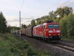Am 21.September 2013 war Edelwei 185 142 mit einem Autoteilezug bei Marienborn auf dem Weg Richtung Osten.