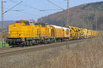 Bauzug am 02.04.16  12:58 mit Lok 293 009-7 und Lok 293 011-3 der Bahnbau Gruppe nördlich von Salzderhelden in Richtung Göttingen