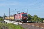 Alpha Trains Luxembourg 193 555  OFFROAD , vermietet an TX Logistik zieht einen ARS-Altmann-Autotransportzug am 18.07.17 bei Wahnebergen in Richtung Hannover.