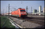 Vor der Kulisse der Zementwerke in Lengerich ist hier 101080 mit dem IC 507 am 30.3.1999 in Richtung Münster unterwegs.