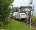 101 050-3 zog am 31.05.2015 den IC 2202 von Köln nach Norddeich Mole und konnte bei der Einfahrt in Papenburg (Ems) aufgenommen werden.