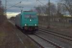 LZ durch Anrath ist die 185 609-5 unterwegs am Freitag den 3.2.2017