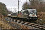 10 Minuten später und womöglich wegen des wendenden 643 102-6 auf dem Nachbargleis (mir nicht bekannt, ob das dort normal ist) kommt die  Mauerfall-Lok  182 560-3 (Siemens ES64U2-060) aus