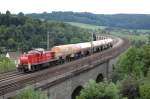 294 743-0 berquerte am 4.8.2010 mit FZT 54358 den Bekeviaduklt in Altenbeken.