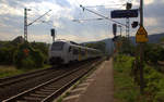 MRB26 von  Mainz-Hbf nach Köln-Messe-Deutz und kommt aus Richtung Koblenz und hilt in Namedy und fährt dann weiter in Richtung Bonn,Köln.