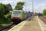 486 503 von BLS kommt mit einem LKW-Zug aus Zeebrugge(B) nach Novara(I) und kommt aus Richtung