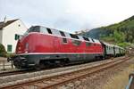 Museumseisenbahn Hamm V200 033 mit Sonderzug beim Dampfspektakel in Kordel Bahnhof mit einen Sonderzug am 28.04.18