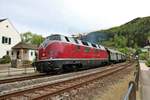 Museumseisenbahn Hamm V200 033 mit Sonderzug beim Dampfspektakel in Kordel Bahnhof mit einen Sonderzug am 28.04.18