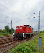 294 725-7 fhrt nach einer Wartezeit von gut einer Stunde wieder aus Gleis 5 in den Streckenabschnitt nach Neuss ein. 13.9.2013
