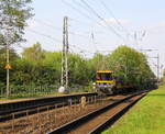 DB-Bahnbaugruppe-Robel-GAF kommt die Kohlscheider-Rampe hoch und kommt aus Herzogenrath nach Aachen-Rothe-Erde und kamm aus Richtung Herzogenrath und fährt durch Kohlscheid in Richtung Richterich,Laurensberg,Aachen-West,Aachen-Schanz,Aachen-Hbf,Aachen-Rothe-Erde.
Aufgenommen von Bahnsteig 1 in Kohlscheid. 
Bei schönem Sommerwetter am Nachmittag vom 20.4.2018.