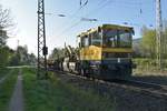 In Boisheim am 9.4.2017 ist dieser Gaf mit einem vierachsigen Niederbordwagen gen Kaldenkirchen fahrend zu sehen.