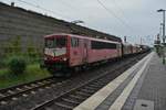 155 219-9 mit einem Mischer am Haken in Allerheiligen auch gen Köln fahrend.
14.5.2018