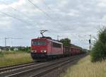 155 182-9 kommt bei Allerheiligen mit einem Mischer gen Köln gefahren am 13.6 2018