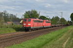 Doppelpack, 151 169-0 und 151 148-4 mit einem leeren Coilwagenzug in Kaarst Broicherseite am 24.4.2019