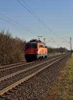 In Richtung Osterath fahrend kommt die Northrail 1142.579 Susi Lz aus Neuss kommend ber die Kbs 495.