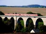  Franken-Sachsen-Express  IRE 3085 auf dem Frankensteiner Viadukt kurz vor dem Halt in Freiberg, 28.09.08