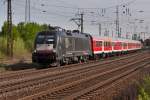 MRCE dispolok ES 64 U2-005 zieht einen RB aus Grokorbetha in Richtung Weienfels am 30.04.2012.