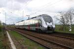 Nachschuss auf 9442 606 (Bombardier Talent 2) von Abellio Rail Mitteldeutschland als verspätete RB 74778 (RB75) von Eilenburg nach Sangerhausen, der am Hp Teutschenthal Ost auf der Bahnstrecke Halle–Hann. Münden (KBS 590) beschleunigt. [13.4.2017 - 17:03 Uhr]