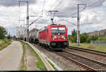 Gemischter Gz mit 187 116-9 DB fährt in Teutschenthal, Reichsbahnstraße, auf der Bahnstrecke Halle–Hann. Münden (KBS 590) Richtung Halle (Saale).
[11.7.2020 | 13:19 Uhr]