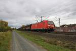 DB Cargo Bombardier Traxx 185 081-7 mit Schiebewandwagen am 24.10.18 bei Rodenbach Main Kinzig Kreis