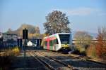 Lahntalbahn Herbst am 05.11.2015, hier der HLB GTW 127 bei Leun
