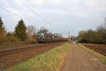 Erfurter Bahnservice 140 815-2 und 140 811-1 mit VTG Kesselwagen in Maintal Ost am 20.02.18