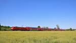 DB Regio 146 2xx am 08.05.18 bei Frankfurt Mainkur mit einer Doppelstockwagen Garnitur