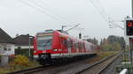 Eine S3 nach Darmstadt zweigt kurz vor Niederhöchstadt auf die Kronberger Bahn ein. Aufgenommen am 10.11.2018 11:57