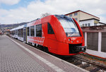 623 002 als RB 13324 (Fürth (Odenwald) - Weinheim (Bergstraße)), am 26.3.2016 bei der Einfahrt in Weinheim (Bergstraße).