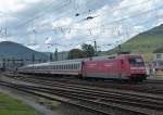 101 002-4 ist mit dem IC 2055 Saarbrcken - Heidelberg am 18.09.2012 in Neustadt (Weinstrae)