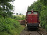 260 773 (98 80 3360 773-6 D-MEL) an der Holzverladestelle Breidenstein (ehem. Scheldetalbahn)