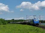 HGK 185 521 fhrt am 28.05.13 mit einem Kesselzug von Mannheim nach Karlsruhe.