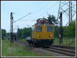 9981 9231 023-8 der Balfour Beatty Rail fährt am 1.8.14 über die Rheinbahn in Richtung Mannheim.
Aufgenommen bei Wiesental.