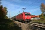 145 002-2 mit einem KLV-Zug am Nachmittag des 20.10.12 im Bahnhof Buggingen.