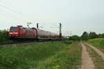 146 113-6 mit einer RB nach Neuenburg (Baden) am 06.08.13 bei Hgelheim.